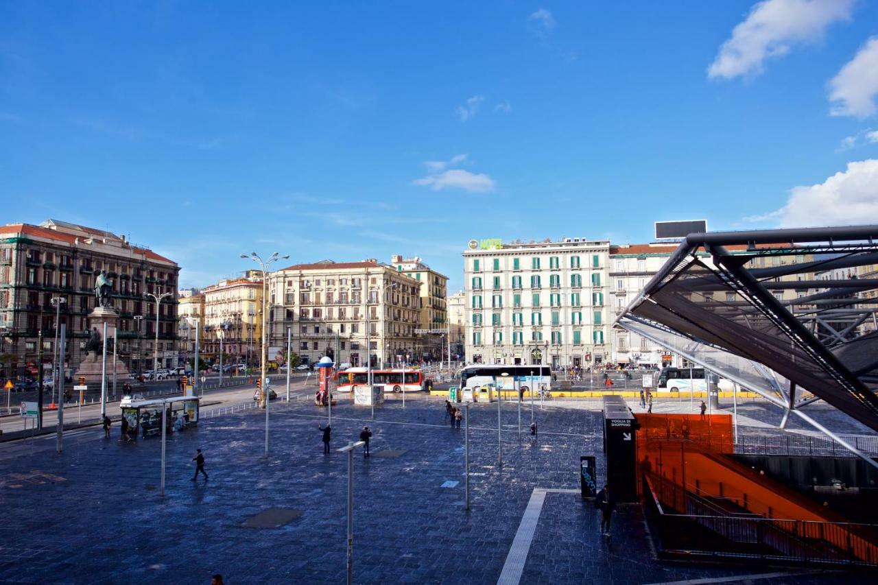 MetròNapoli Acomodação com café da manhã Exterior foto
