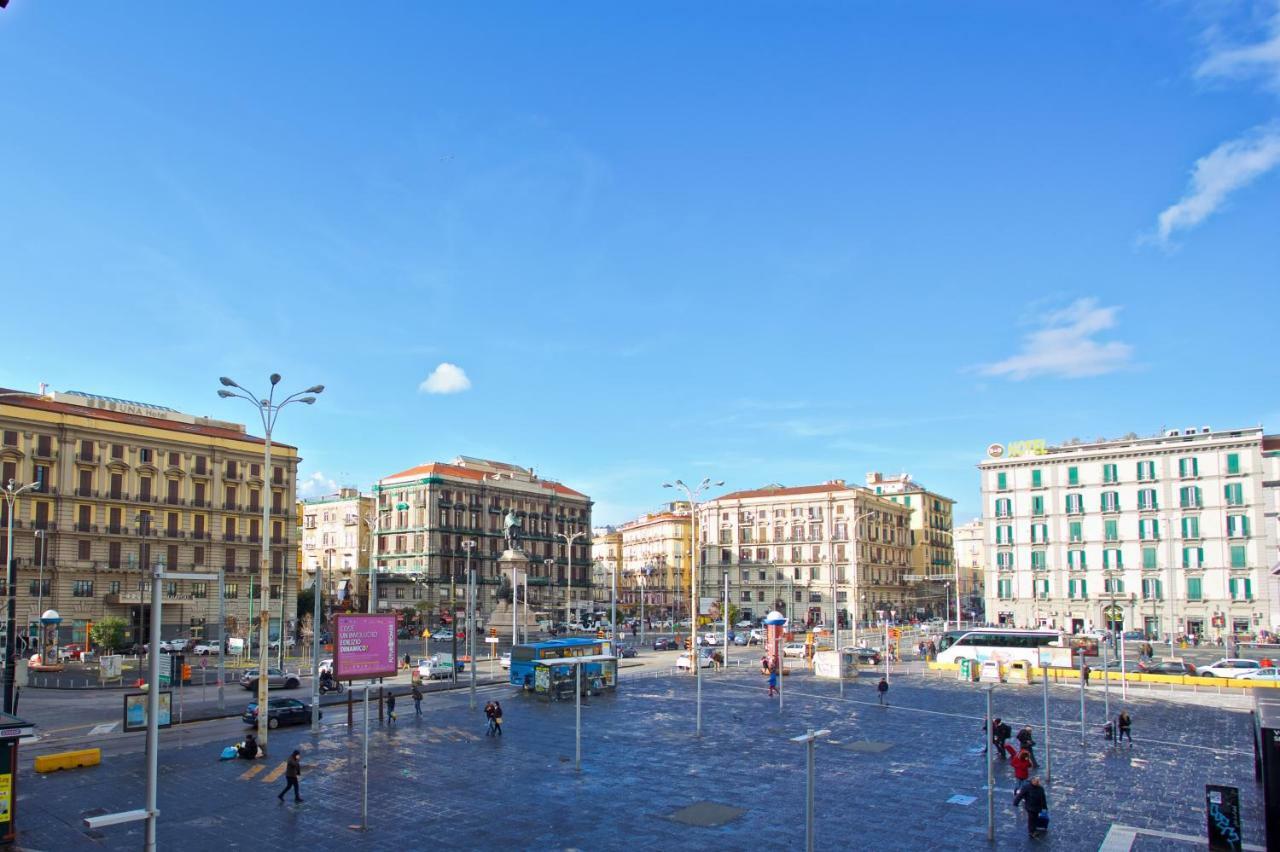 MetròNapoli Acomodação com café da manhã Exterior foto